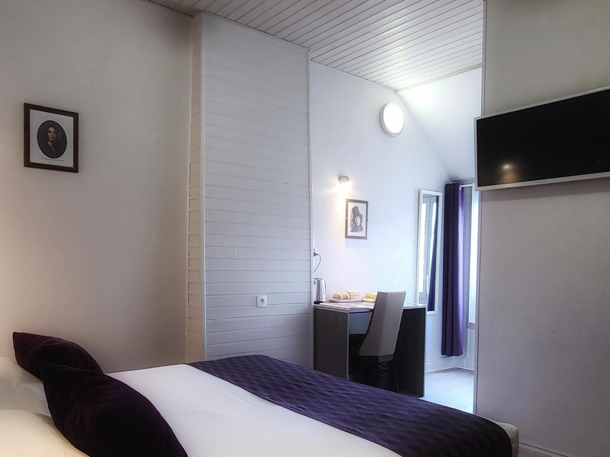 Hotel Mille Et Une Feuilles La Charité-sur-Loire 외부 사진