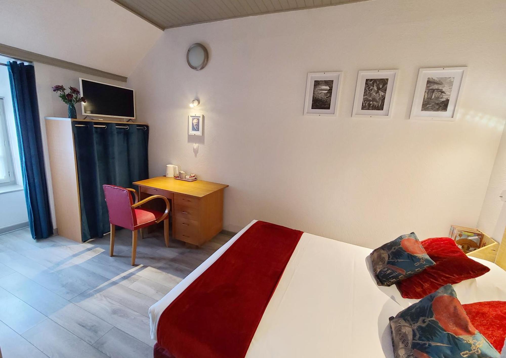 Hotel Mille Et Une Feuilles La Charité-sur-Loire 외부 사진