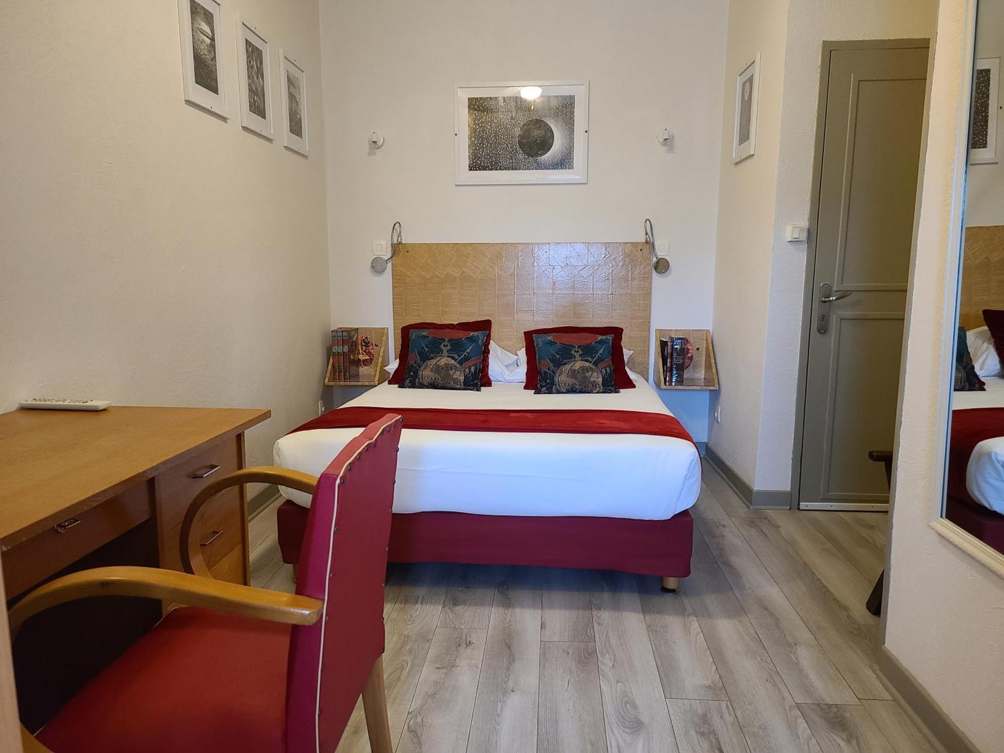 Hotel Mille Et Une Feuilles La Charité-sur-Loire 외부 사진